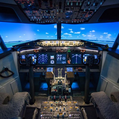Virtual Jet Centre - 737-800 Flight Deck